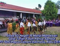 Gelar Tarian Yosim Pancar Sambut Tim SDIC Papua Cement Indonesia Gelar Bakti Sosial Di SD 15 Maripi Manokwari 