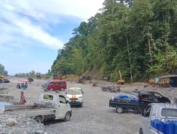 Sejumlah Excavator Bertengger Di Lokasi Tambang Emas Ilegal, Diduga Disuplai Dari Distributor Alat Berat Di Manokwari