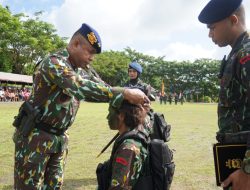 Kapolda Pimpin Upacara Penutupan Latihan Pembinaan Tradisi & Pembaretan Bintara Remaja Satbrimobda Papua Barat