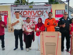 Vans Belanda Apresiasi Parjal Gelar Konvoi Merah Putih Dan Beri Kupon Berhadiah TV, Kulkas, HP, Mesin Cuci Bagi Warga di Manokwari