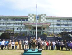 Forkopimda Papua Barat Dan PBD Deklarasi Pilkada 2024 Damai di Makodam XVIII/ Kasuari