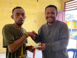 PDM Serahkan Bantuan Tangan Kasih Kepada Mahasiswa Fakfak, Dan Ajak Mahasiswa Sukseskan Pilkada Damai Di Papua Barat