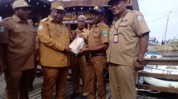 Pemprov PBD Serahkan Tiga Unit Speed Boat Pusling untuk Raja Ampat dan Sorong Selatan